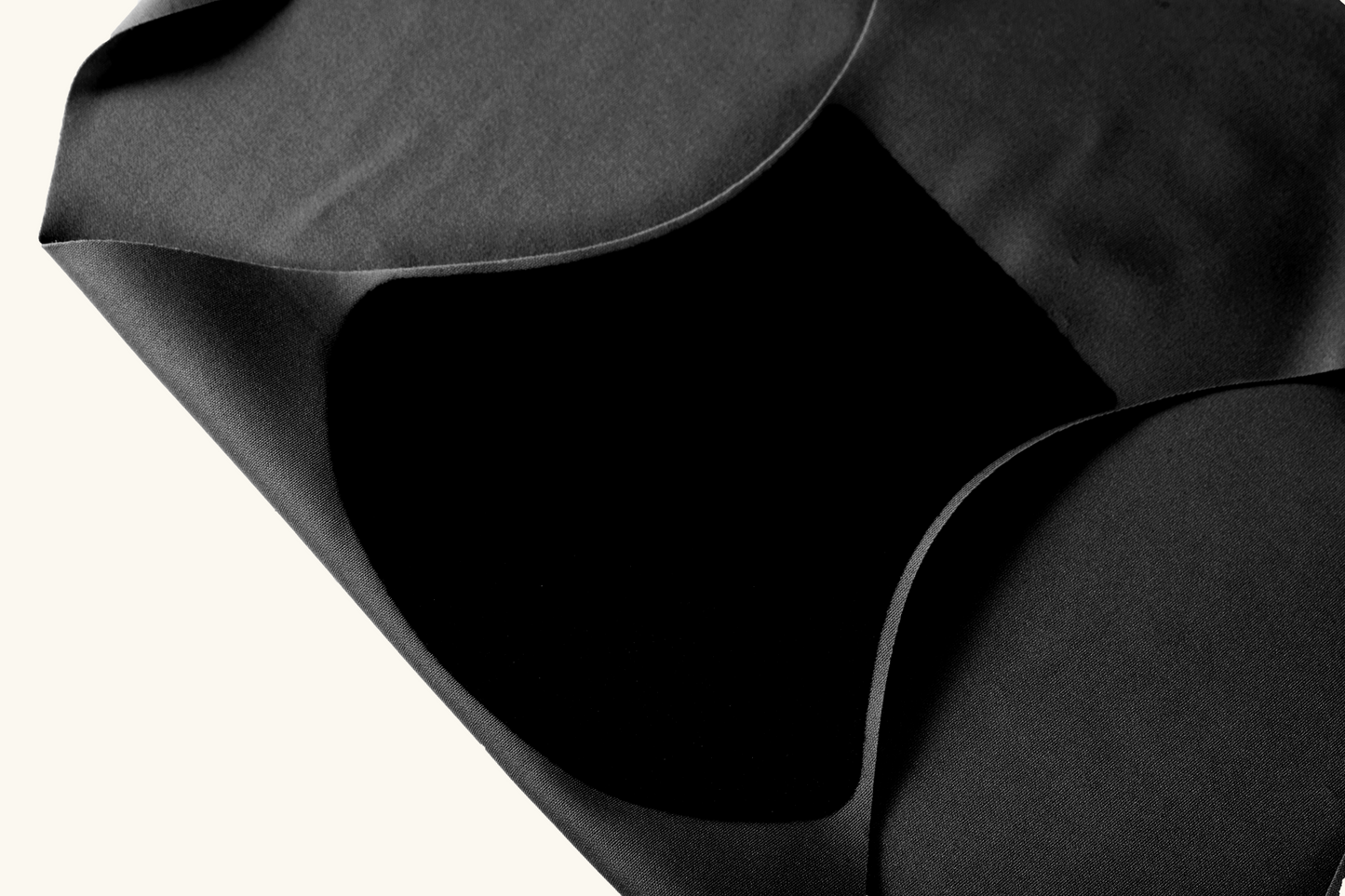 Selene Black Daily High-Waist Antibacterial Panty - Kiri