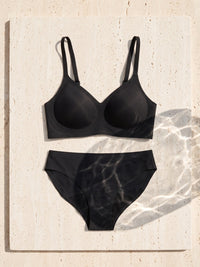 Kiri Selene Black bra and Nisha Black daywear as a matching set 6